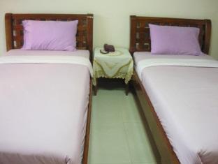 Tassanee Garden Lodge Pattaya - Standard Twin Bed